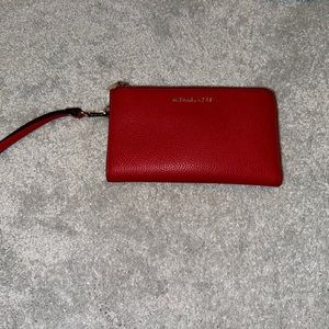 Michael Kors wallet/wristlet